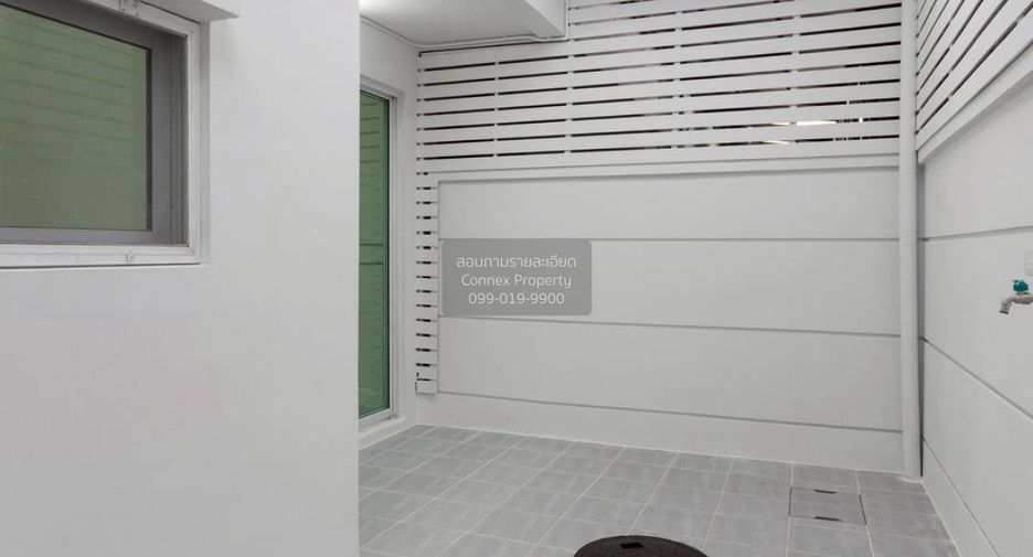 For sale 3 bedrooms townhouse in Bueng Kum, Bangkok