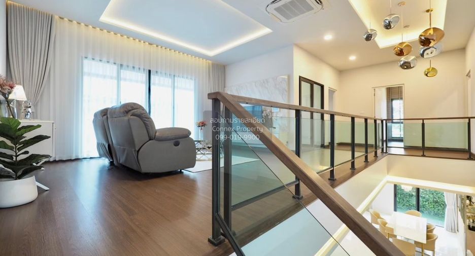 Haus zur Miete mit 5 Zimmer in Bang Phli, Samut Prakan
