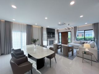 For rent 5 bedrooms house in Bang Phli, Samut Prakan