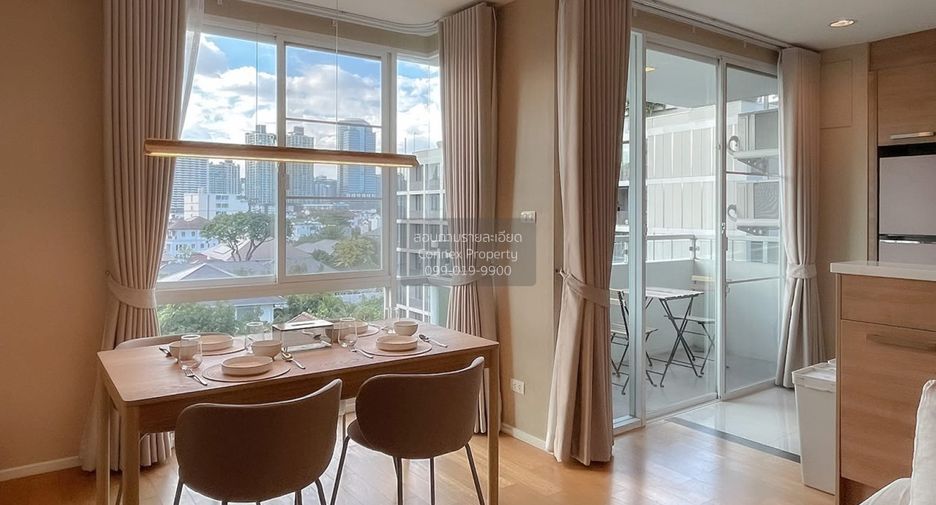 For rent 2 bedrooms condo in Watthana, Bangkok