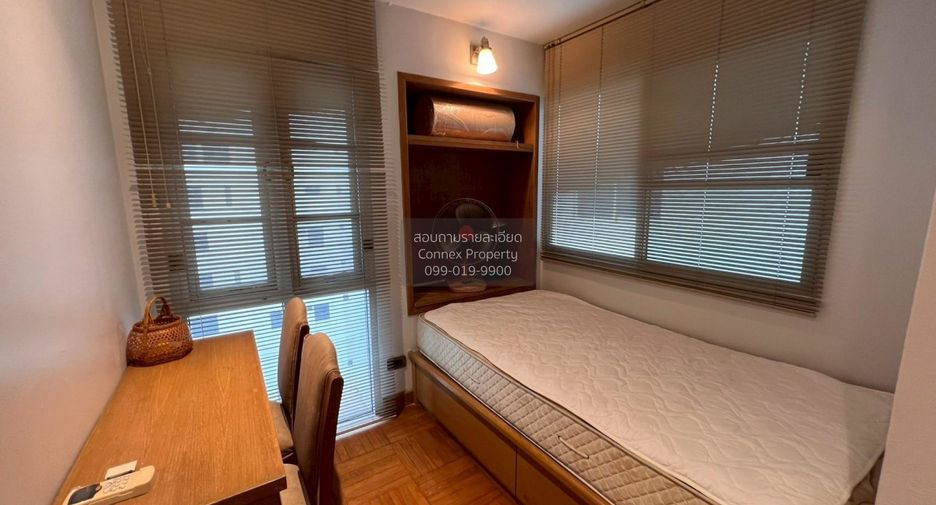 For rent 2 bedrooms condo in Sathon, Bangkok