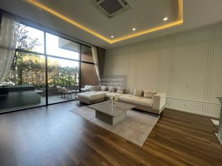For rent 4 bedrooms townhouse in Mueang Samut Prakan, Samut Prakan