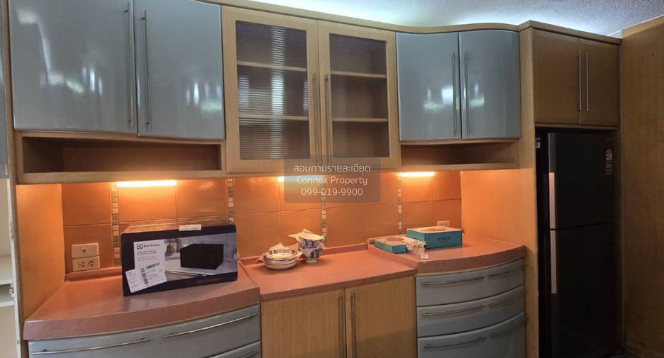 For rent 2 ベッドルーム condo in Pathum Wan, Bangkok