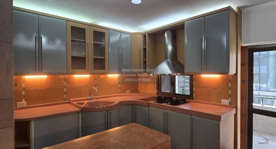 For rent 2 ベッドルーム condo in Pathum Wan, Bangkok