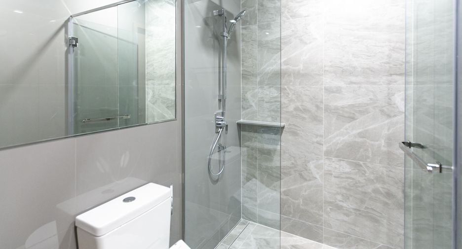 For rent 2 bedrooms condo in Suan Luang, Bangkok