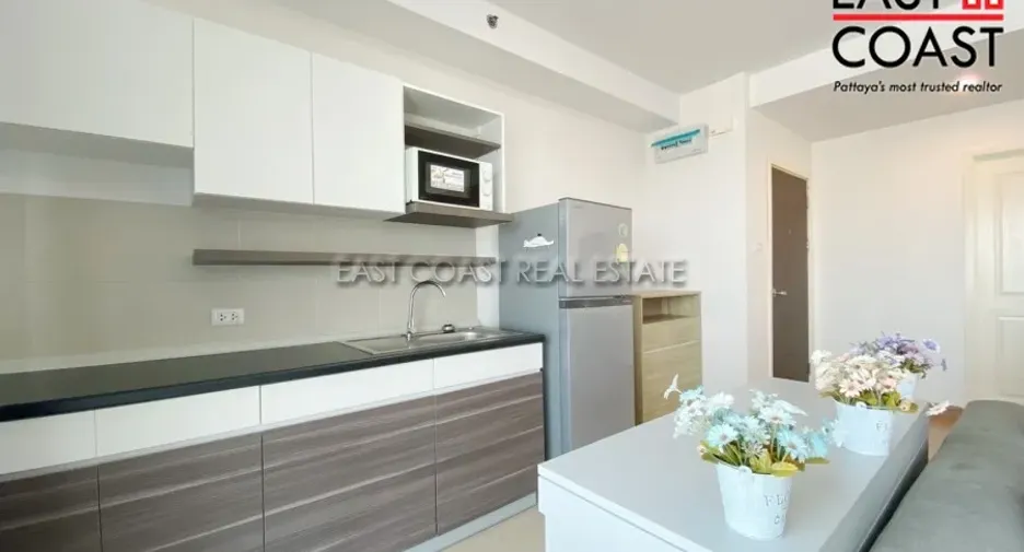 For rent and for sale 2 bedrooms condo in Jomtien, Pattaya
