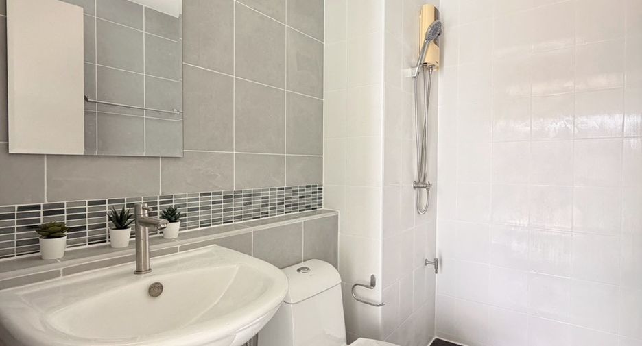 For sale 1 bed condo in Kathu, Phuket