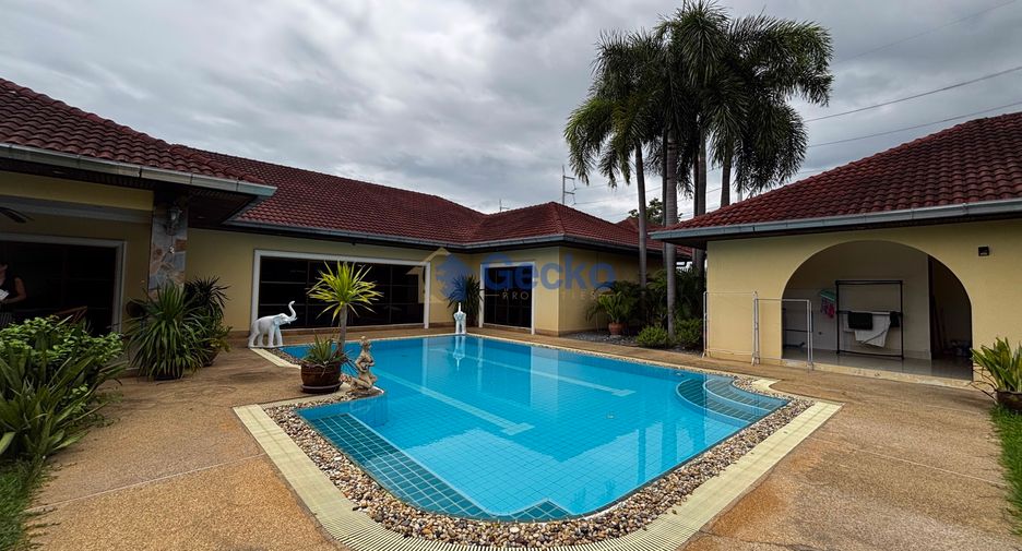 Haus zum Kauf mit 5 Zimmer in Bang Lamung, Chonburi