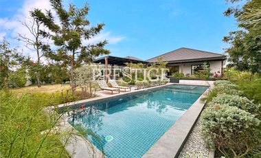 For sale 3 bedrooms house in East Pattaya, Pattaya