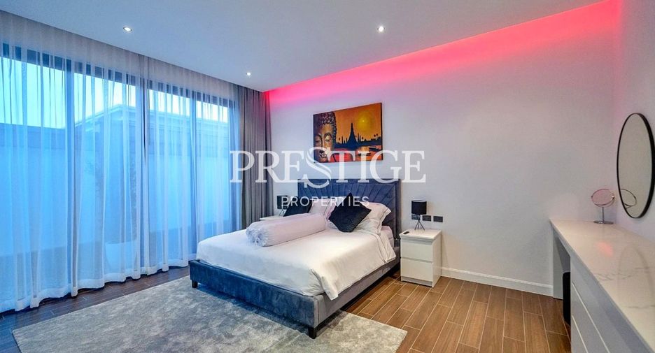 For sale 6 bedrooms house in Bang Lamung, Chonburi