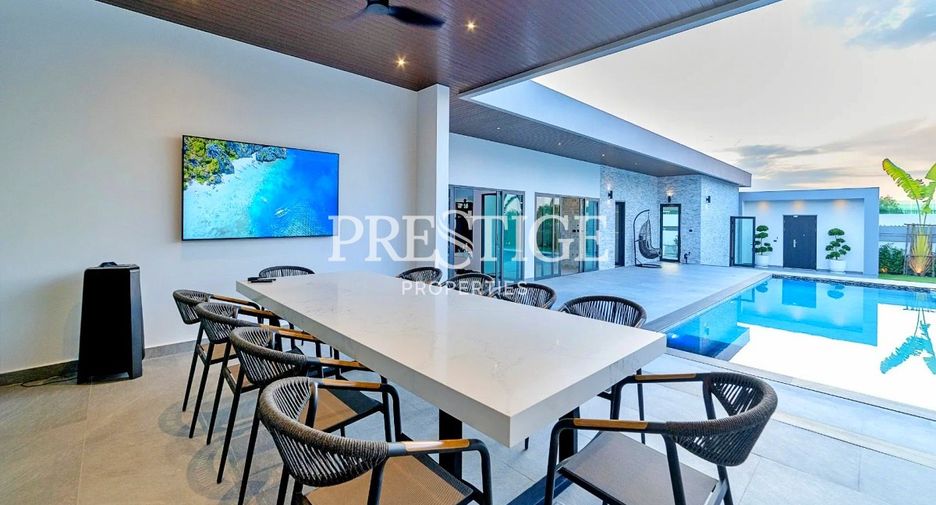 For sale 6 bedrooms house in Bang Lamung, Chonburi