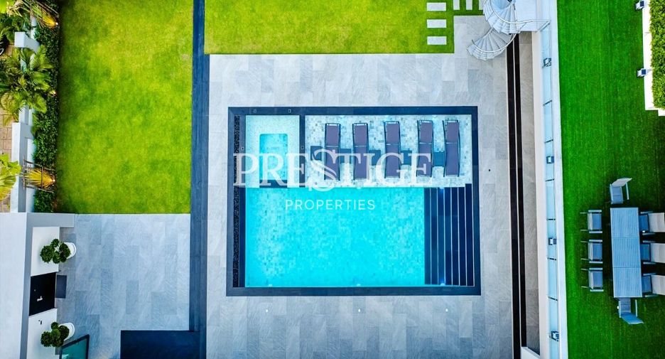 For sale 6 bedrooms house in Bang Lamung, Chonburi