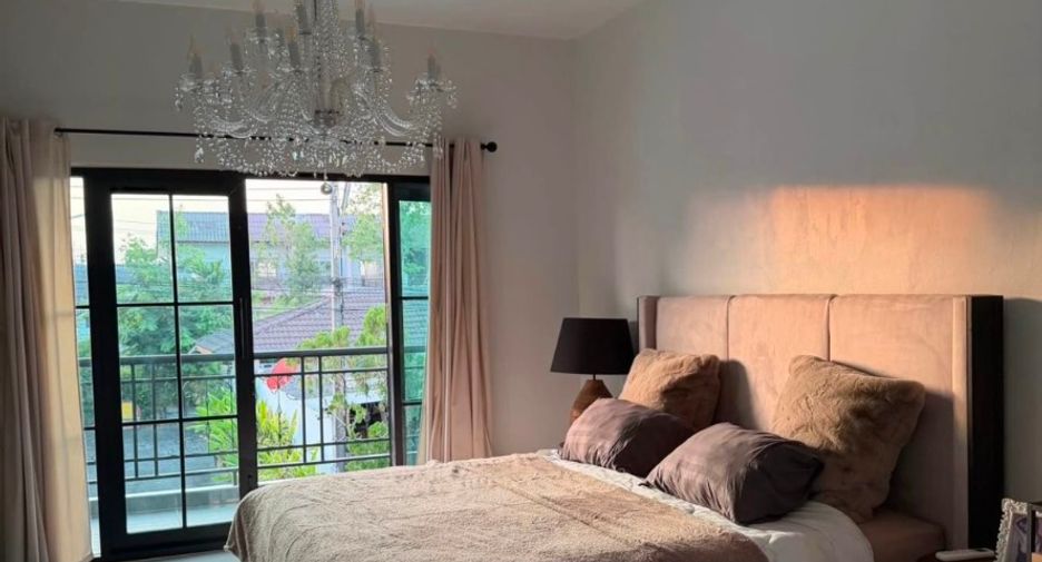 For rent 2 bedrooms house in Bang Lamung, Chonburi