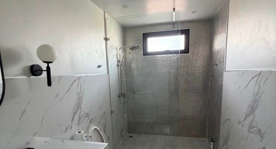 For rent 2 bedrooms house in Bang Lamung, Chonburi