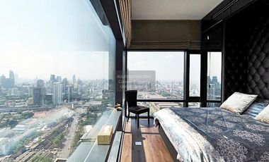 À louer 2 chambres condo à Watthana, Bangkok