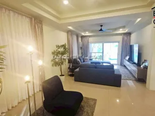 Casa en venta de 3 habitaciones en Bang Lamung, Chonburi