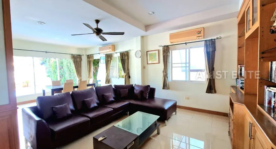 Casa en venta de 3 habitaciones en Bang Lamung, Chonburi