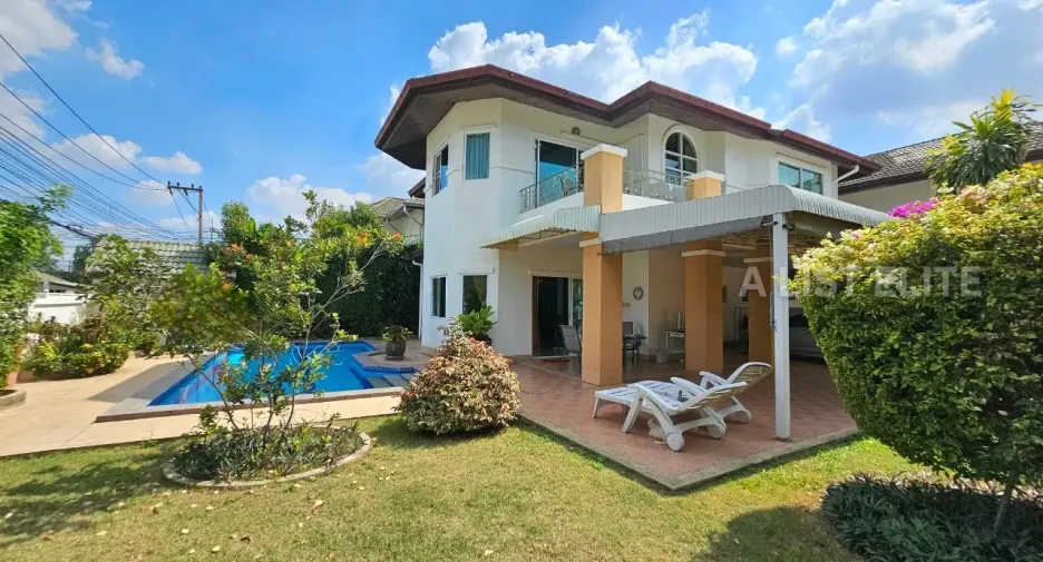Casa en venta de 3 habitaciones en Bang Lamung, Chonburi