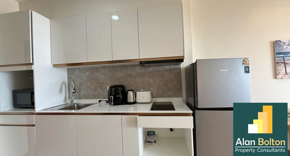 For sale 1 bed condo in Pratumnak, Pattaya