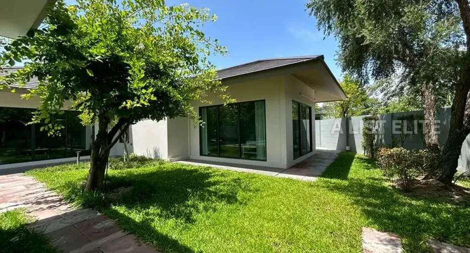 For rent 3 bedrooms house in Bang Lamung, Chonburi