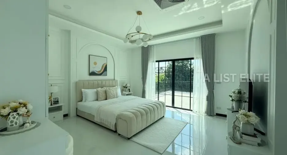Haus zum Kauf mit 6 Zimmer in Mueang Tak, Tak