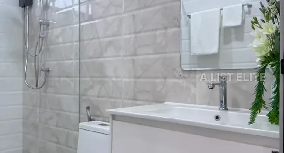Haus zum Kauf mit 6 Zimmer in Mueang Tak, Tak