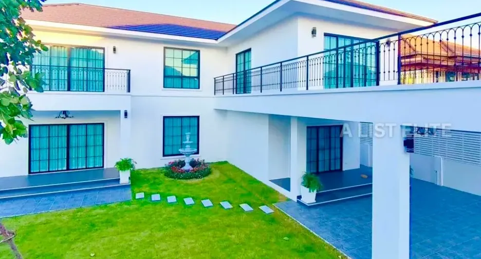 Haus zum Kauf mit 6 Zimmer in Mueang Tak, Tak