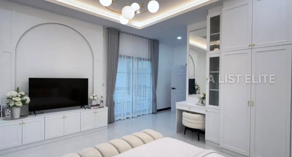 Haus zum Kauf mit 6 Zimmer in Mueang Tak, Tak