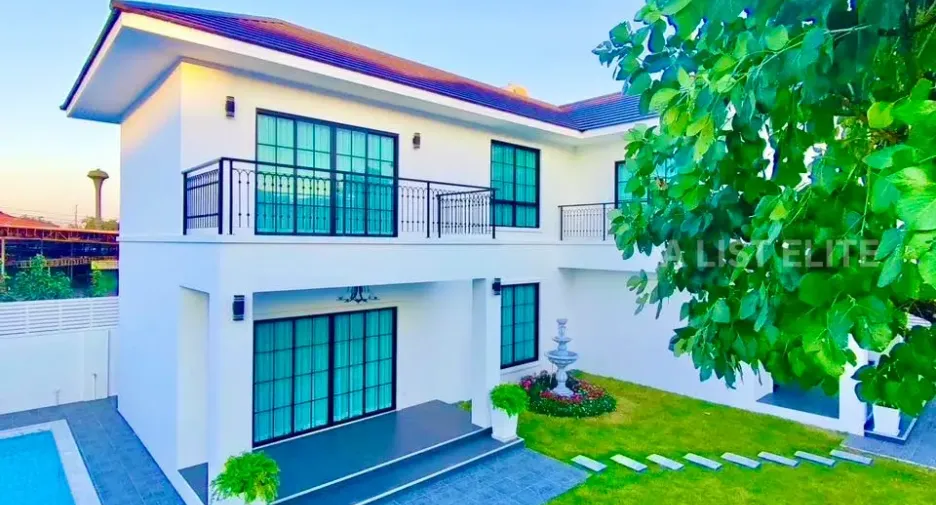 Haus zum Kauf mit 6 Zimmer in Mueang Tak, Tak