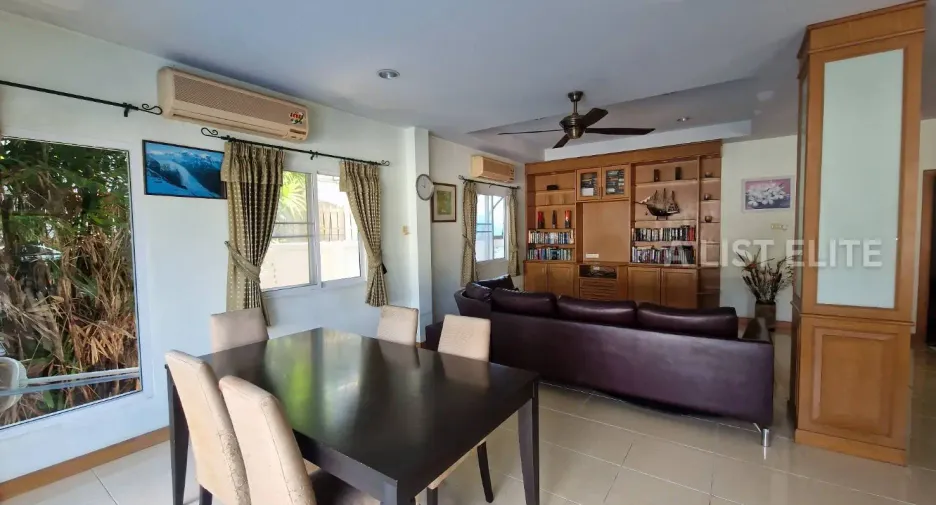 Casa en venta de 3 habitaciones en Bang Lamung, Chonburi