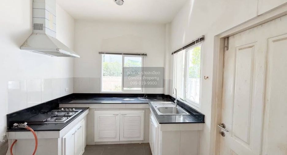 For sale 4 bedrooms house in Phasi Charoen, Bangkok
