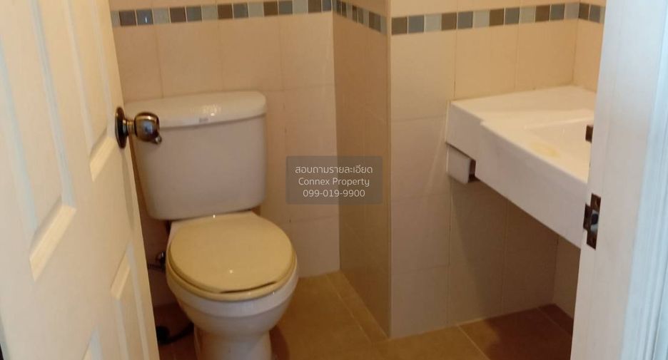 For sale 2 bedrooms condo in Phaya Thai, Bangkok