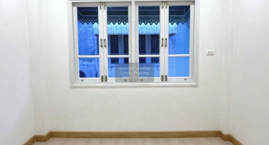 For sale 4 bedrooms townhouse in Bang Bua Thong, Nonthaburi