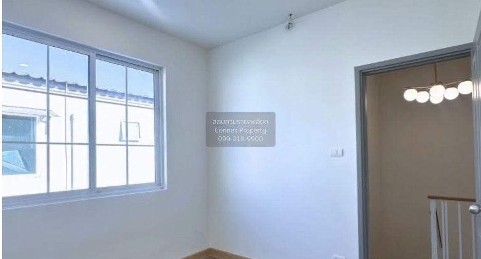For sale 4 bedrooms townhouse in Lam Luk Ka, Pathum Thani