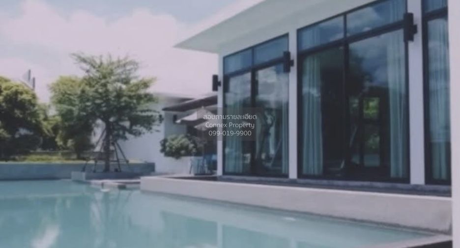 For sale 4 bedrooms townhouse in Lam Luk Ka, Pathum Thani