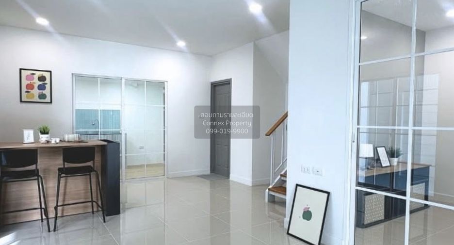 For sale 4 bedrooms townhouse in Lam Luk Ka, Pathum Thani