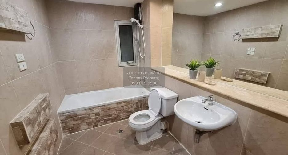 For sale 2 bedrooms condo in Pak Kret, Nonthaburi