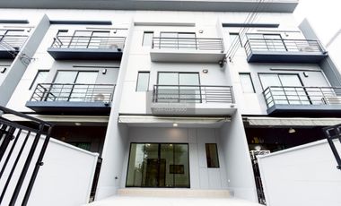 ขาย 3 ห้องนอน ทาวน์เฮ้าส์ ใน ประเวศ, กรุงเทพฯ