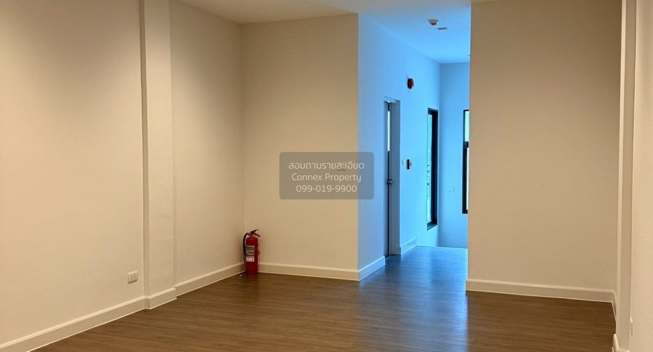 For sale 2 bedrooms retail Space in Nong Khaem, Bangkok