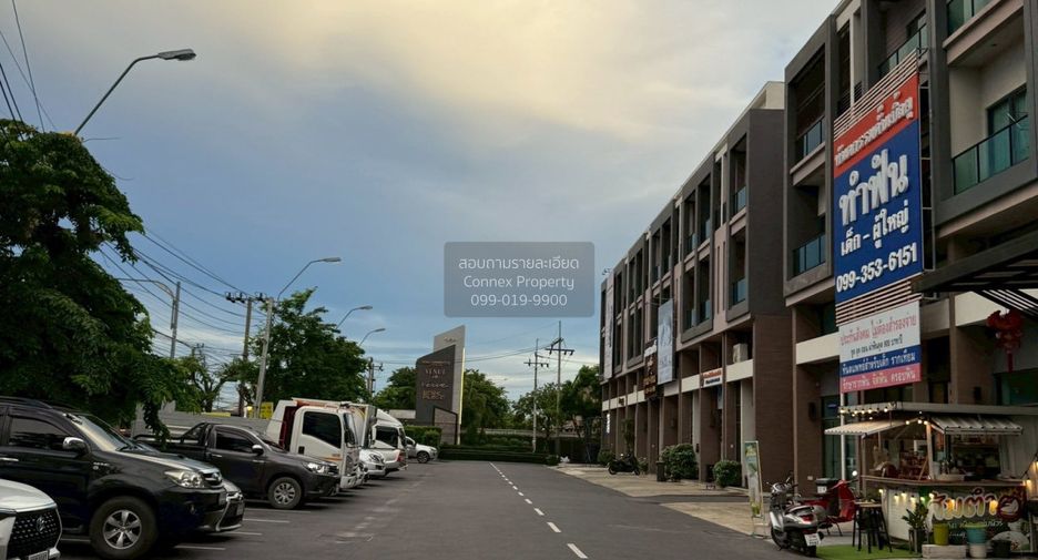 For sale 2 bedrooms retail Space in Nong Khaem, Bangkok