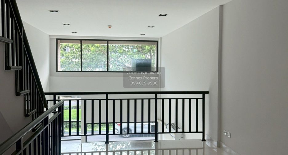 For sale 2 bedrooms retail Space in Nong Khaem, Bangkok
