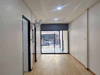 出售 2 卧室 联排别墅 在 Bang Phli, Samut Prakan