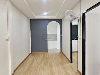 出售 2 卧室 联排别墅 在 Bang Phli, Samut Prakan