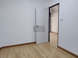 出售 2 卧室 联排别墅 在 Bang Phli, Samut Prakan