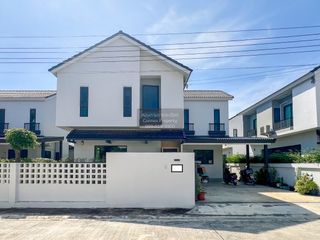 For sale 4 bedrooms house in Bang Phli, Samut Prakan