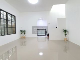 出售 4 卧室 联排别墅 在 Bang Bua Thong, Nonthaburi