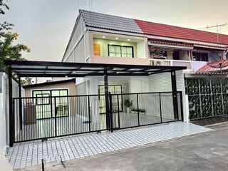 For sale 5 bedrooms townhouse in Bang Yai, Nonthaburi