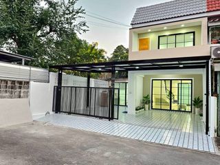 For sale 5 bedrooms townhouse in Bang Yai, Nonthaburi
