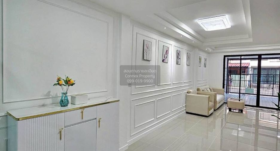 For sale 5 bedrooms townhouse in Bang Yai, Nonthaburi