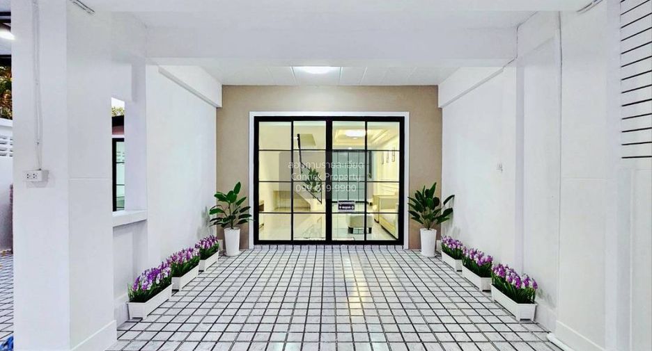 For sale 5 bedrooms townhouse in Bang Yai, Nonthaburi